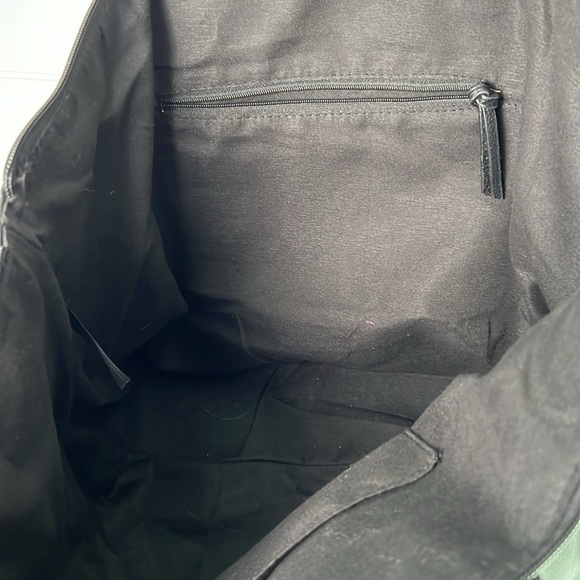 Botkier black bag. B30 - Picture 3 of 3